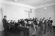 k13