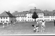 st12