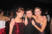 s16