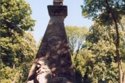 l23