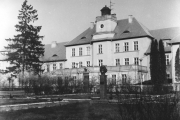w5