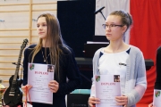 u15