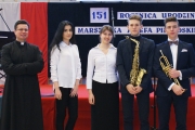 u20