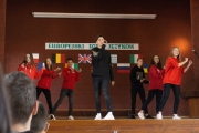 j4