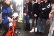 w28