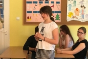 f2